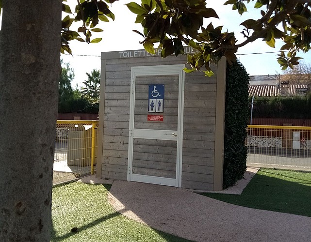 Toilettes publiques du Jardin Béranger