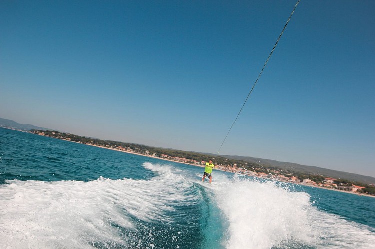 Wakeboard ou Wakesurf- New Gliss