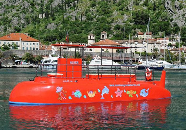 Croisière en semi sous-marin dans la baie de Kotor - Monténégro