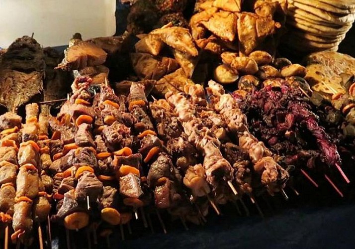 Visite guidée du marché nocturne de Stone Town & Dîner traditionnel - En français - Zanzibar