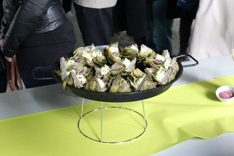 dejeuner-ile-patiras-estuaire-gironde-800x600-plat---credit-tourisme-blaye