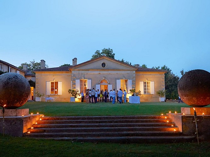 chateau-roquefort-3-chateau-2200x1138 (2)