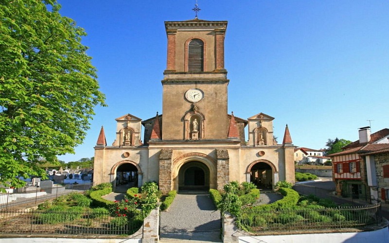 Eglise-de-La-Bastide-Clairence