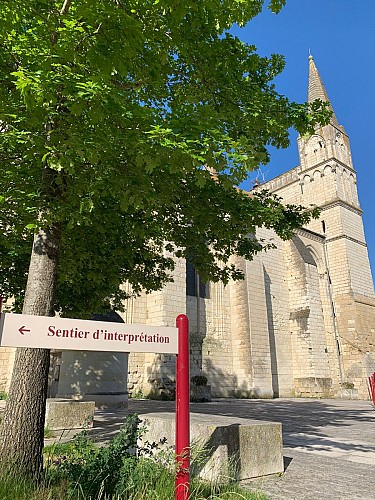 Aire camping-cars du Puy-Notre-Dame