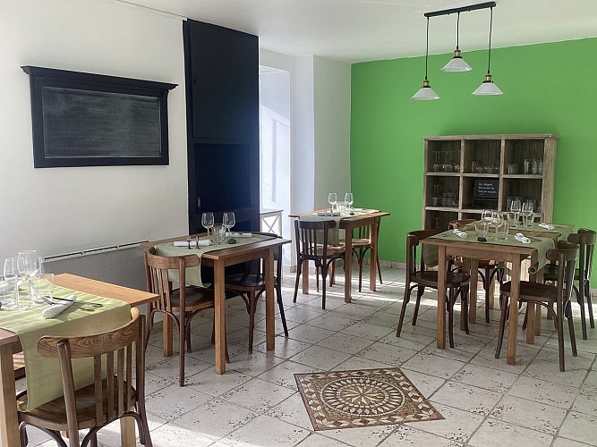 Briare - Le clos des arômes - salle de restauration