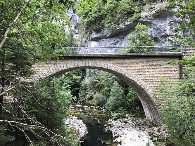 Pont de Valchevrière