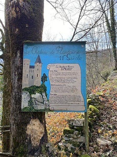 Panneau évoquant l'histoire du chateau des Flandaines