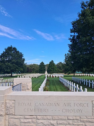 Britisch-französischer Soldatenfriedhof (1939-1945)