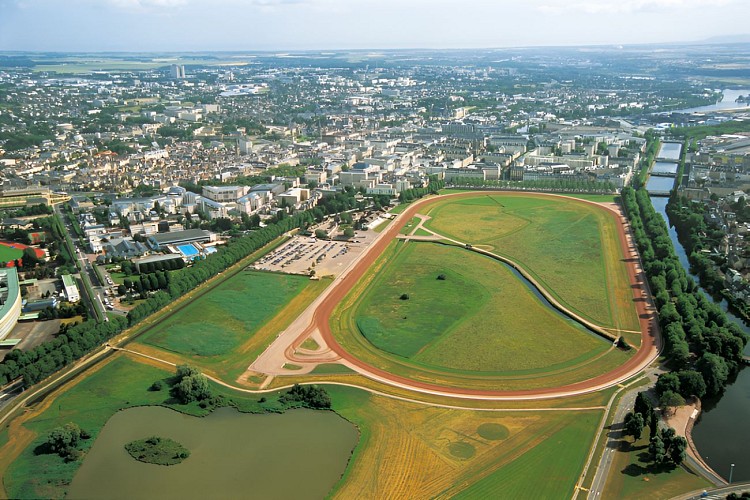 hippodrome-2-f-decaens