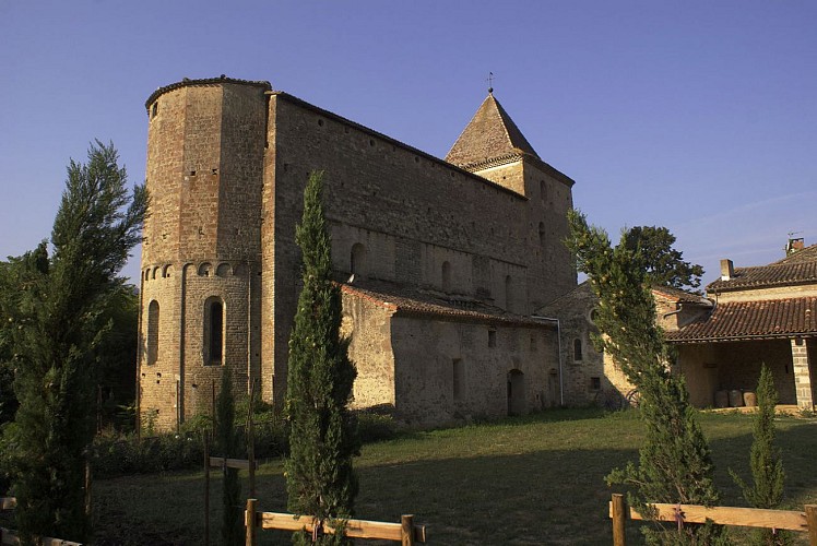 Ancienne abbatiale de l'Abbaye de Saint-Polycarpe-Eglise de la Purification