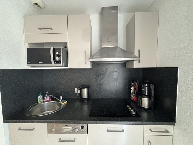 Maison dans un village vacances avec une pisicne collective.