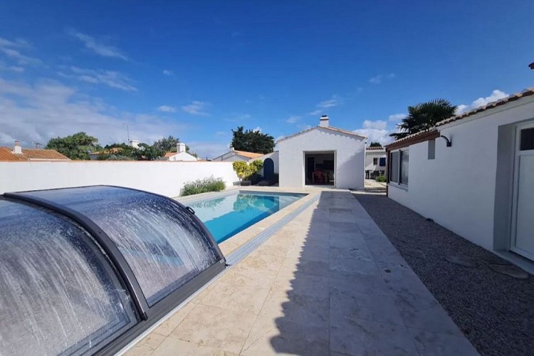 Maison de vacances avec piscine à Barbâtre sur l'Ile de Noirmoutier