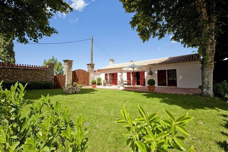 LE GÎTE DU CHÂTEAU DE LA VÉRIE