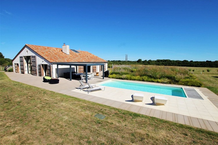 Villa la Grange avec piscine chauffée proche port Bourgenay à Talmont Saint Hilaire