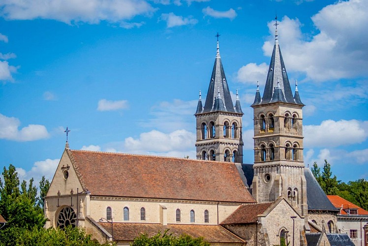 Collegiate church of Notre-Dame