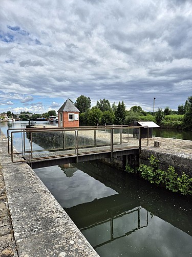 Ancienne écluse