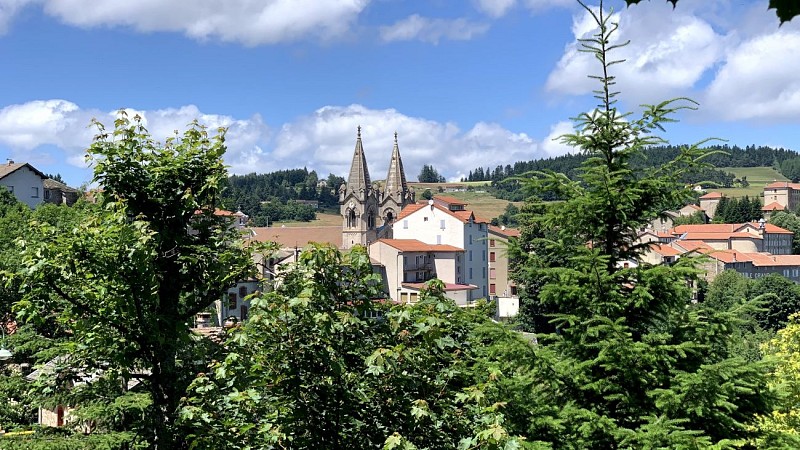 Lalouvesc - Ville Sanctuaire en France