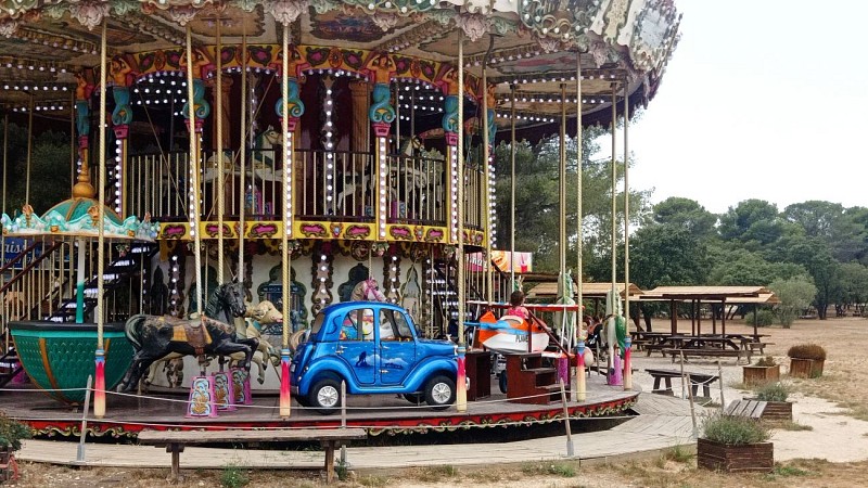 Carrousel of the Grand Parc de Figuerolles