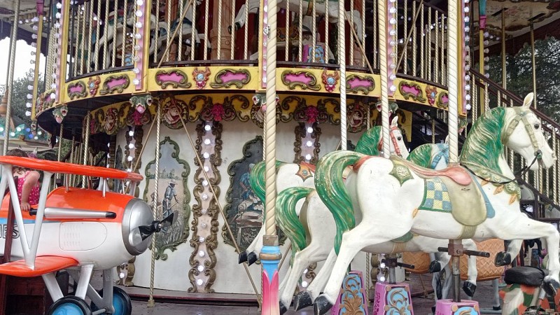 Carrousel of the Grand Parc de Figuerolles