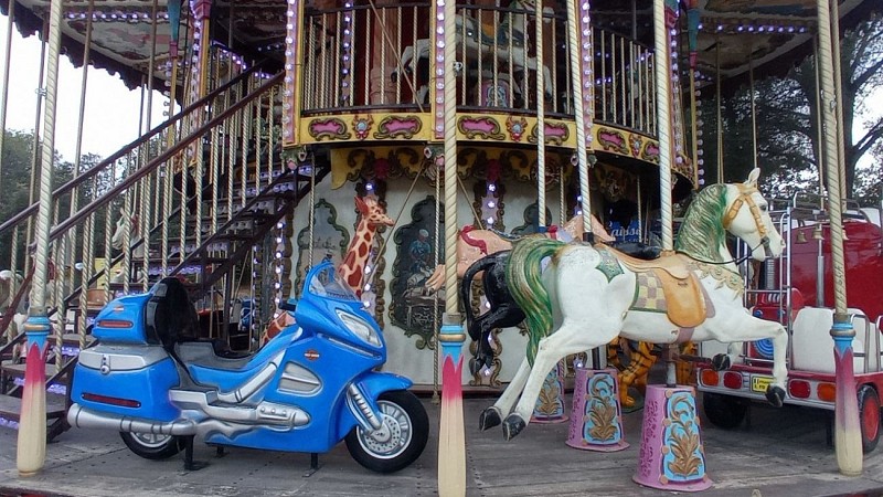 Carrousel of the Grand Parc de Figuerolles