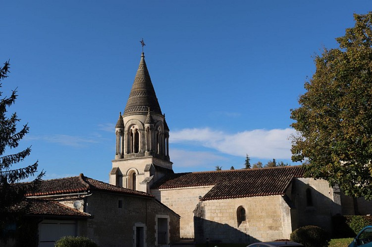 Eglise St Jean Baptiste de Voeuil et Giget