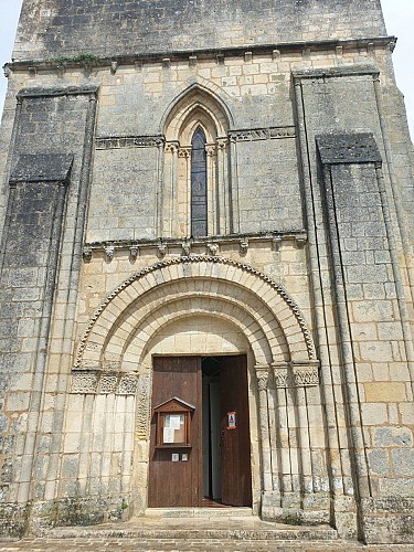 Eglise Saint-Pierre de Nersac