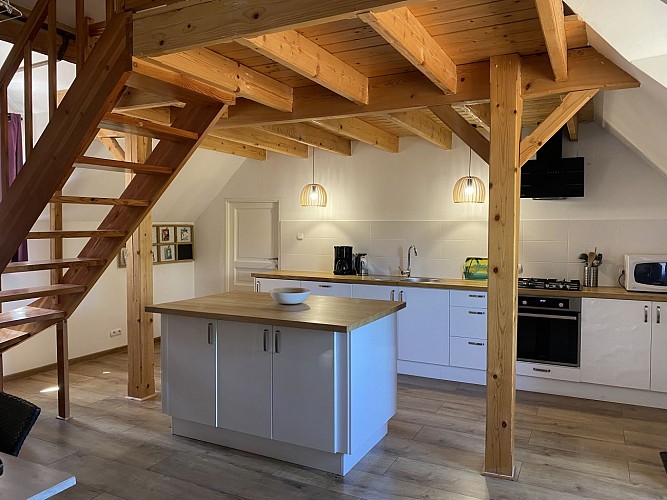 Bussolles castle great cottage