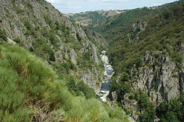 Bès river gorges