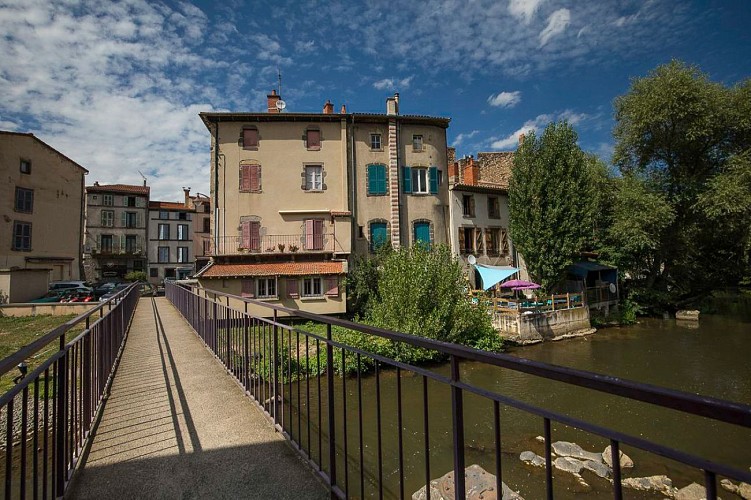 Champeix, cité des jardins - Petite Cité de Caractère ®