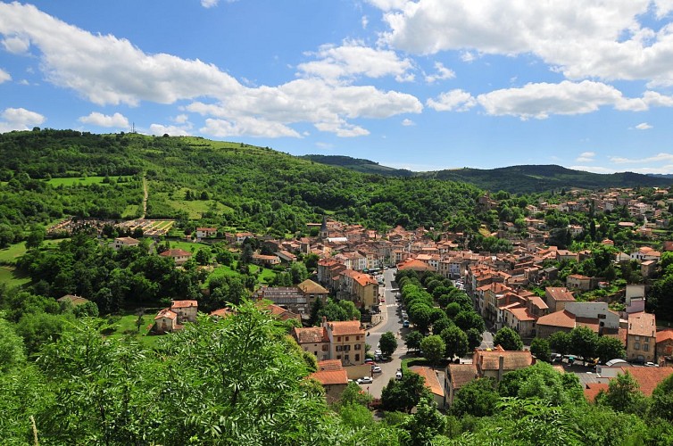 Champeix, cité des jardins - Petite Cité de Caractère ®