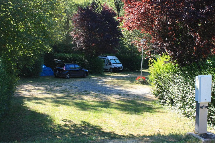 Camping municipal de Saint-Martin-sous-Vigouroux