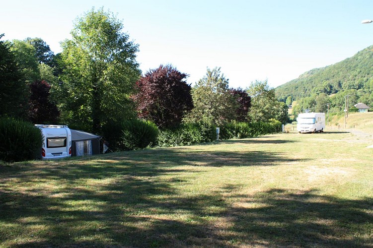 Camping municipal de Saint-Martin-sous-Vigouroux