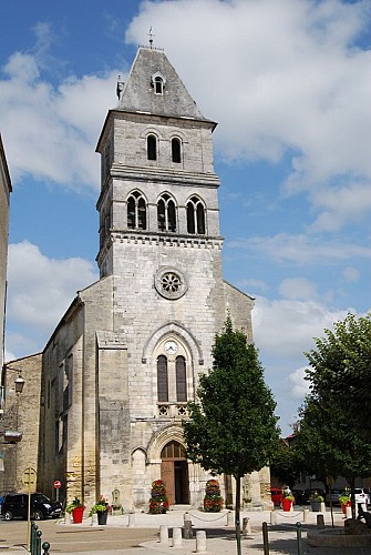 Thiviers église