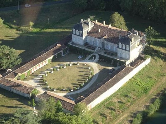 Château de Trenquelléon - vue aérienne