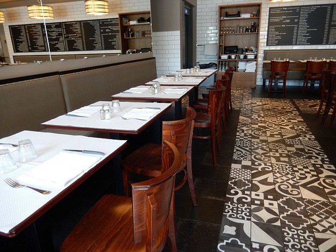 Restaurant Le Berry - Pau - tables