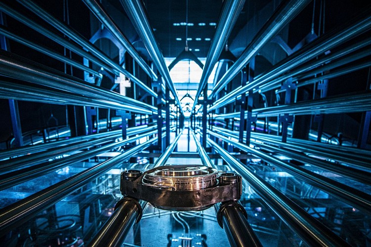 Restaurant Space Loop(1)