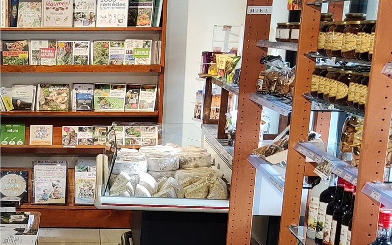 Boutique-fromagerie-Abbaye-de-Belloc-2-2