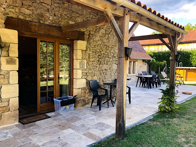 85DCA14B-9F0F-433B-974B-8C97754AA667