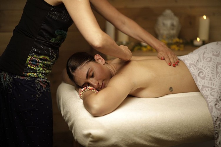 Aya massage Vosges