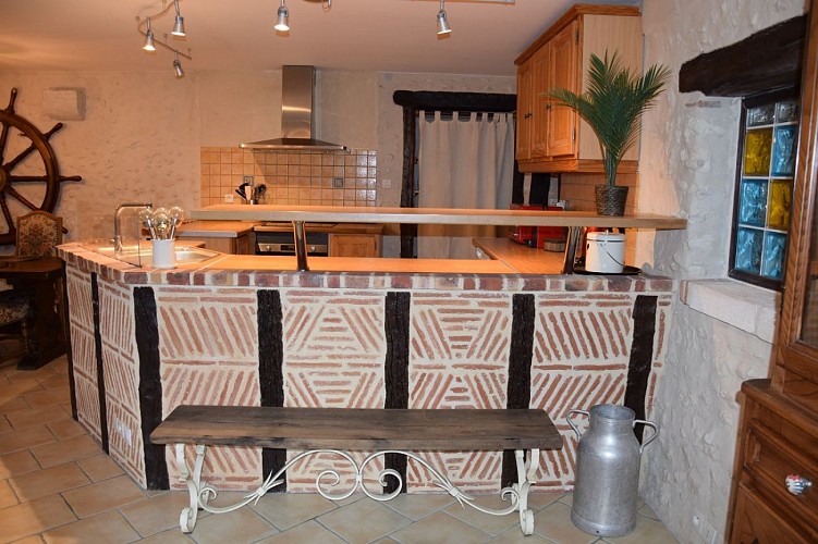 Clos-de-Charroux-cuisine (1)