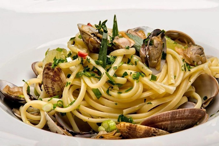 nova lova spaghetti alle vongole