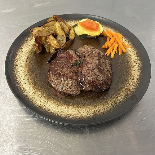 Pièce boeuf, potatoes maison