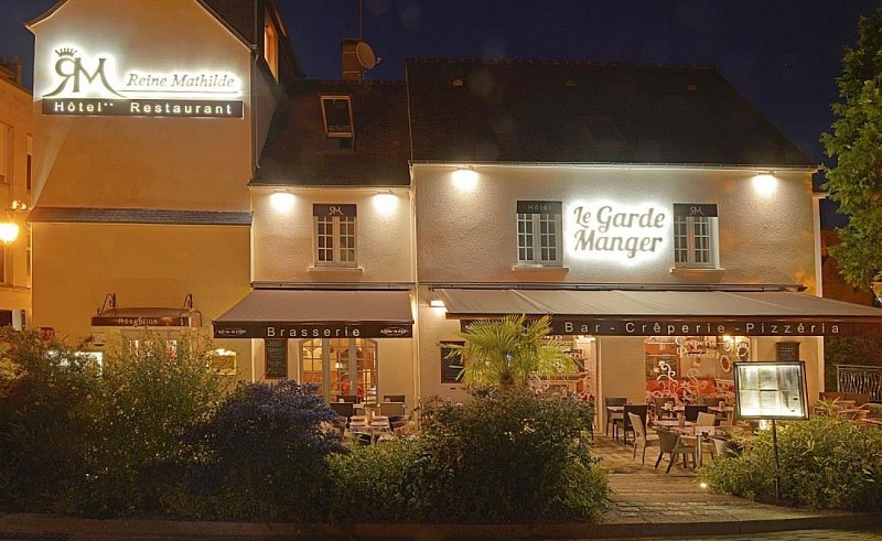 Le Garde Manger