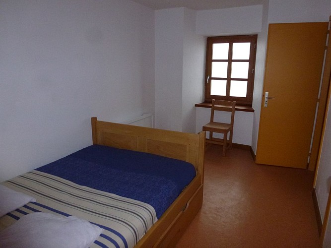 The "Hospice of Petit Saint-Bernard" (accomodation and catering)