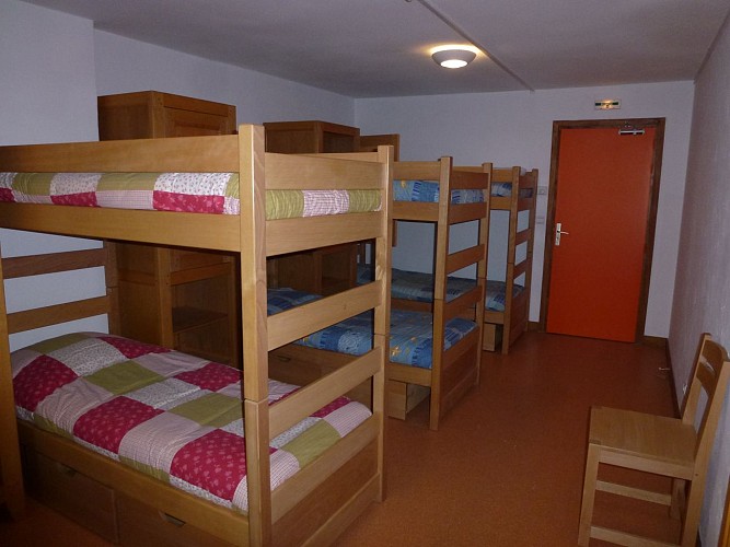 The "Hospice of Petit Saint-Bernard" (accomodation and catering)