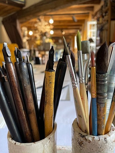 outils calligraphie et aquarelle 