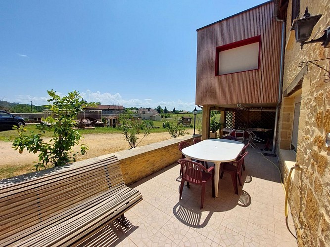 Naudissou avec piscine couverte à Sarlat