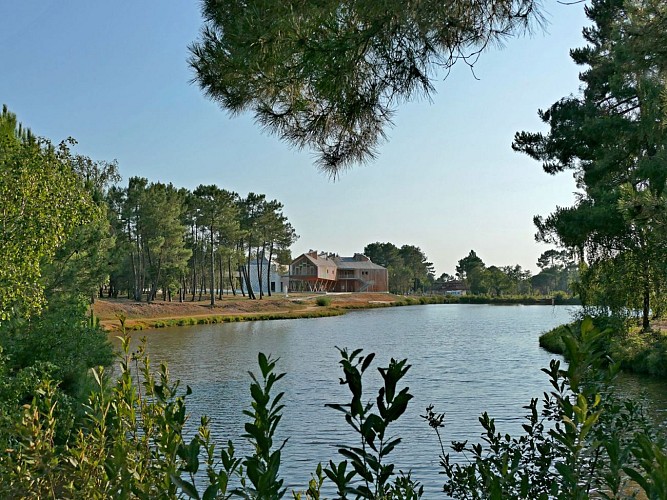 Lake Baron Desqueyroux in Montendre