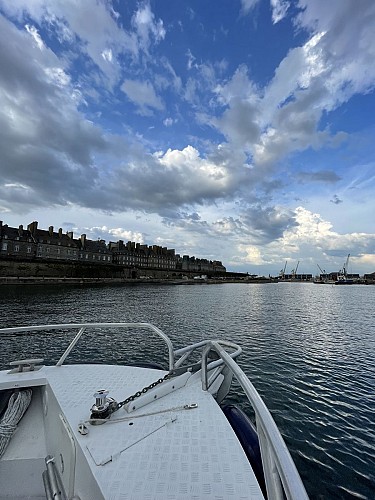 Marin Malouin, Promenade en mer à Saint-Malo