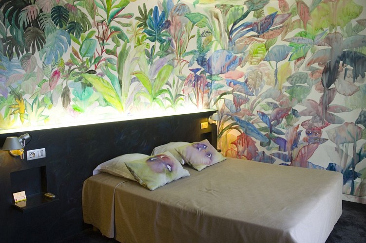 HOTEL AMIRAL